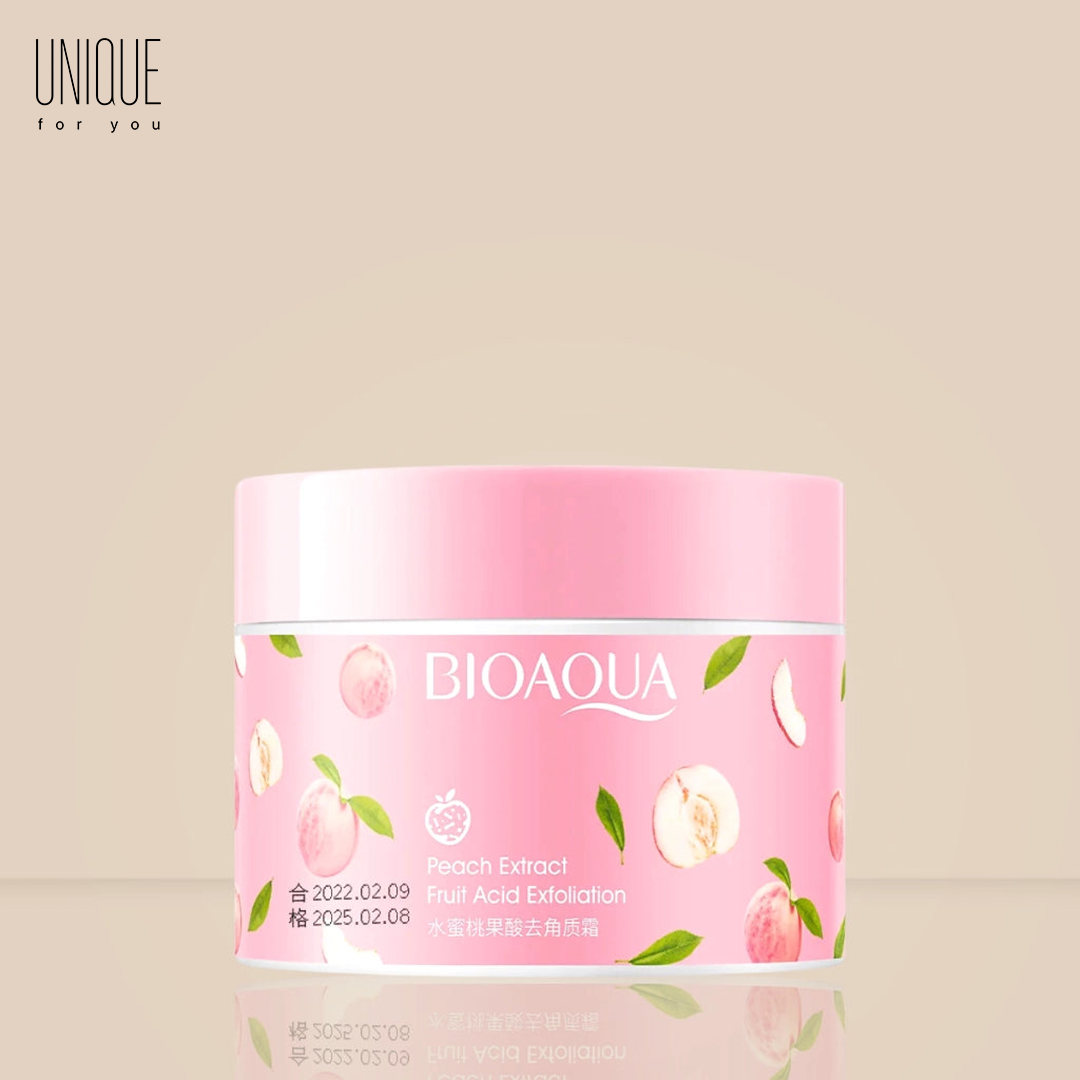 Facial scrub: hydrated and luminous skin